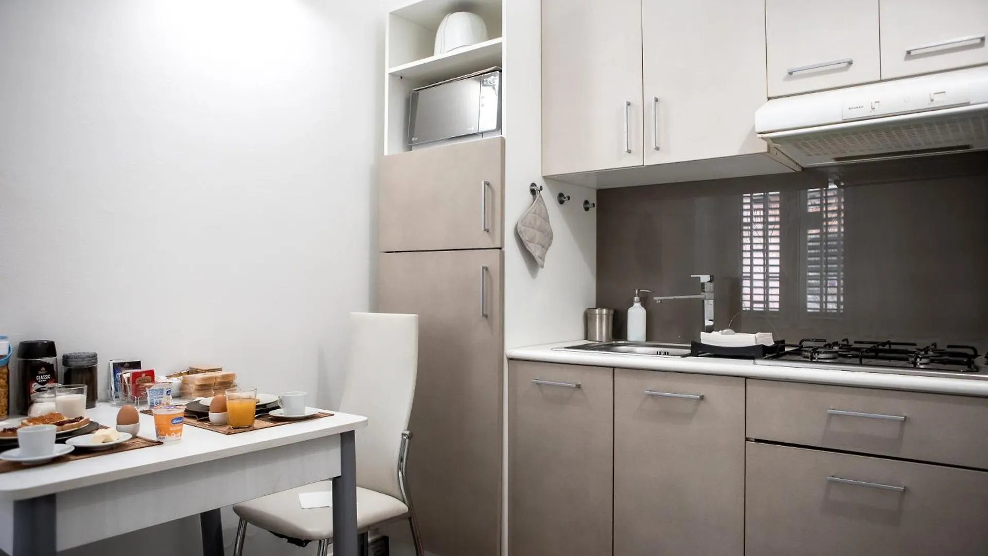 Fiume Apartment Palermo Italy