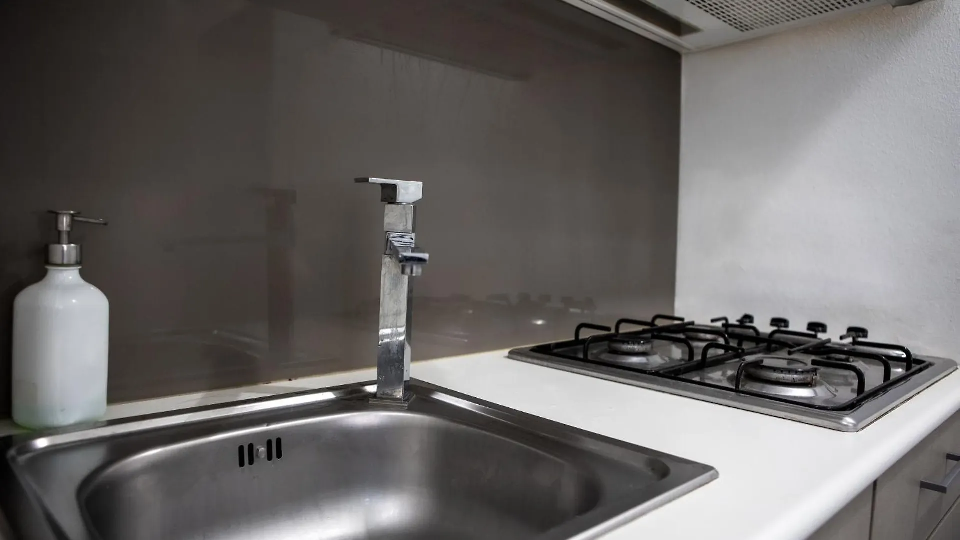 Fiume Apartment Palermo